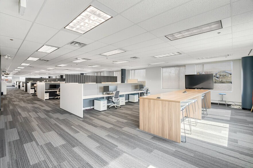 1 Chrysalis Way, Ottawa, ON à louer - Photo intérieure – Image 3 sur 19