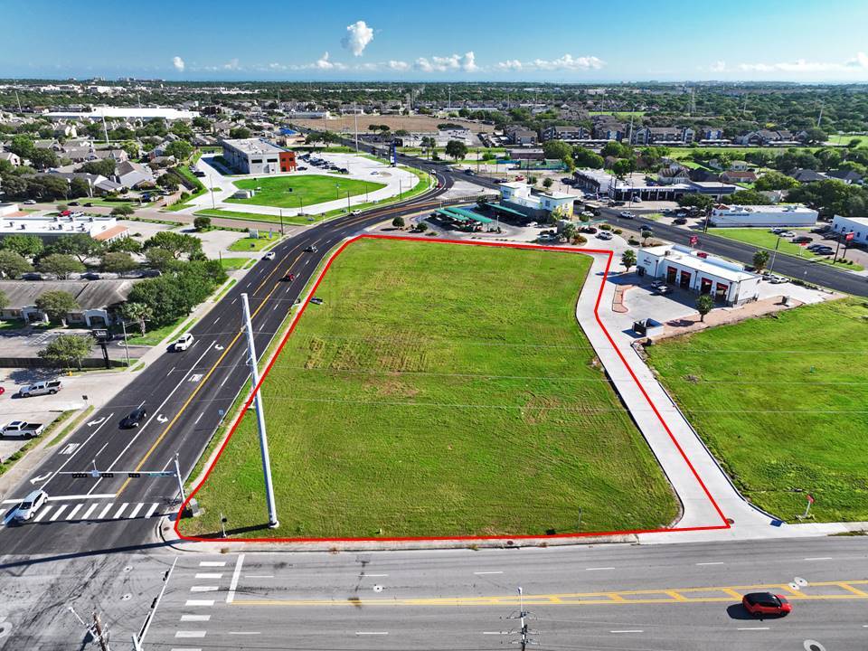 2445 Airline Rd, Corpus Christi, TX à vendre Photo principale– Image 1 sur 5