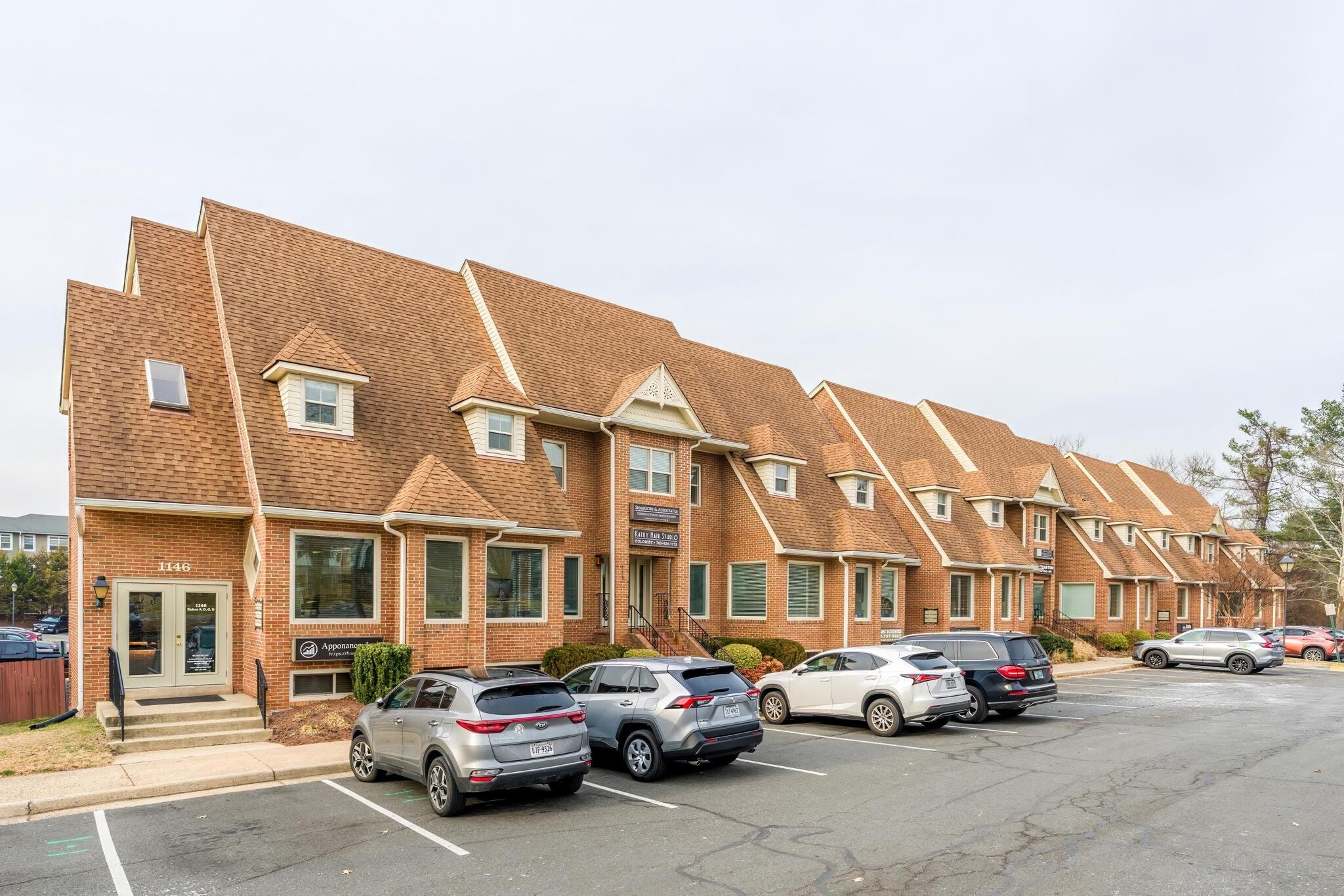 1142-1148 Walker Rd, Great Falls, VA à louer Photo de l’immeuble– Image 1 sur 21