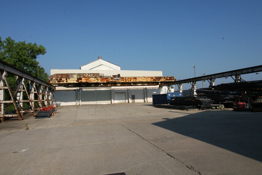 4400 New Haven Ave, Fort Wayne, IN à louer - Photo de l’immeuble – Image 3 sur 11