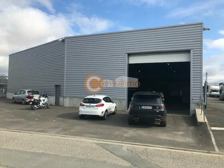 Industriel/Logistique dans Le Haillan à louer - Photo de l’immeuble – Image 2 sur 4