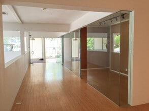 7998 Santa Monica Blvd, West Hollywood, CA à vendre Photo intérieure– Image 2 sur 3