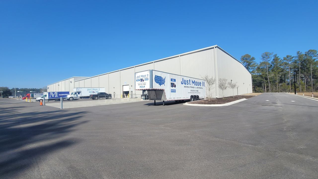 2100 Enterprise Dr NE, Leland, NC à louer Photo principale– Image 1 sur 3