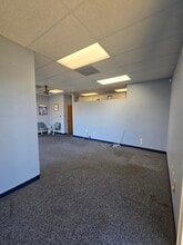 4201 Vineland Rd, Orlando, FL à louer Photo intérieure– Image 1 sur 3