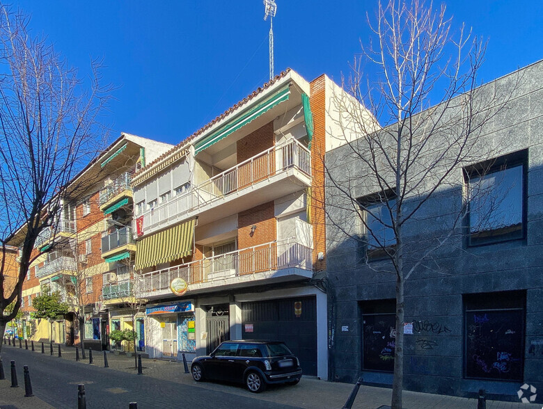 Calle San Vicente, 32, Getafe, Madrid à vendre - Photo de l’immeuble – Image 2 sur 2
