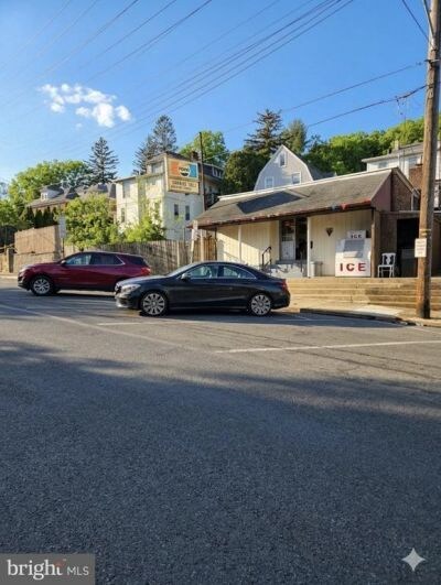 232 Carsonia Ave, Reading, PA à louer Photo principale– Image 1 sur 9