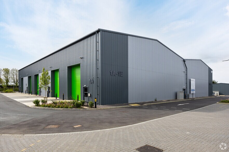 Westhampnett Rd, Chichester à louer - Photo de l’immeuble – Image 3 sur 3