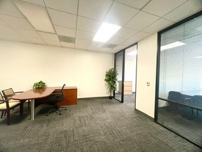 10350-10370-10390 Commerce Center Dr, Rancho Cucamonga, CA à louer Photo intérieure– Image 2 sur 23