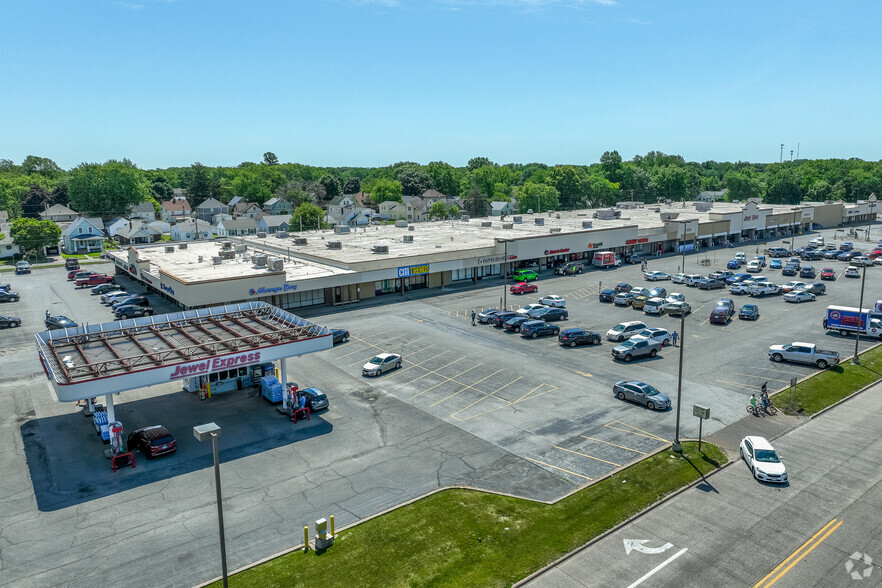 1994-2022 1st Street A, Moline, IL à louer - Aérien – Image 2 sur 9