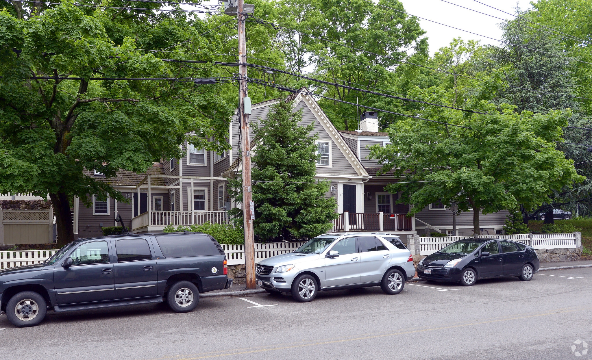 34 Elm St, Cohasset, MA à louer Photo principale– Image 1 sur 6