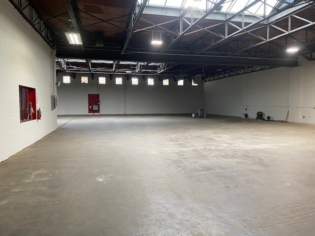 917 W Indiana St, Evansville, IN à louer - Photo intérieure – Image 2 sur 8
