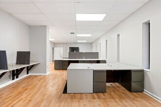 1293 Clove Rd, Staten Island, NY à louer Photo intérieure– Image 2 sur 28