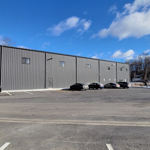 2445 NY-208, Walden, NY à louer - Photo de l’immeuble – Image 3 sur 24
