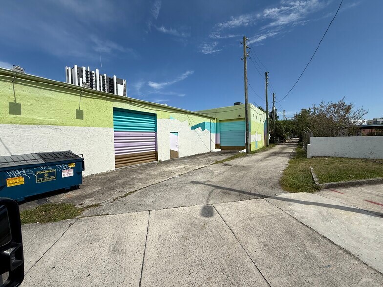 833 NE 4th Ave, Fort Lauderdale, FL à louer - Photo de l’immeuble – Image 2 sur 8