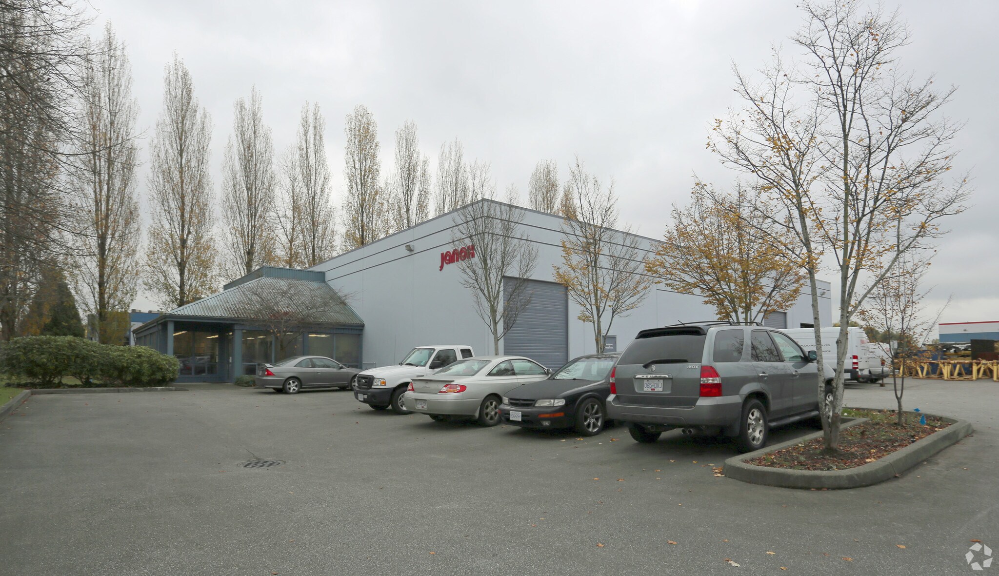 7296 Wilson Ave, Delta, BC à louer Photo de l’immeuble– Image 1 sur 4