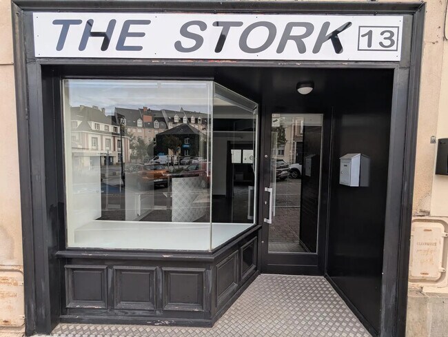 Plus de détails pour Industriel/Logistique à louer