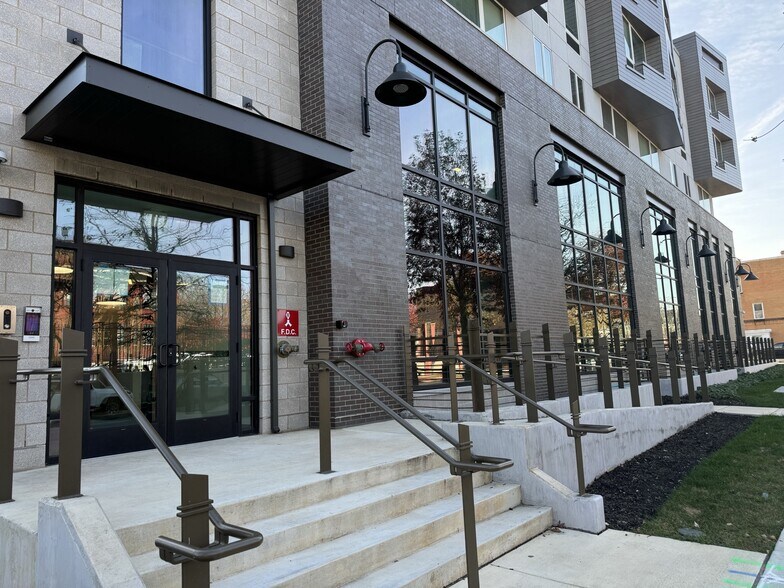 101 Q St NE, Washington, DC à louer - Photo de l’immeuble – Image 1 sur 2