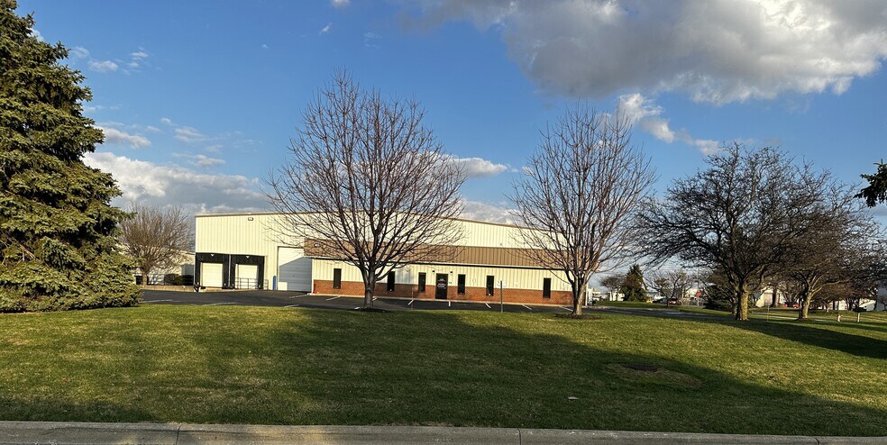 5000 Transamerica Dr, Columbus, OH à louer - Photo de l’immeuble – Image 3 sur 19