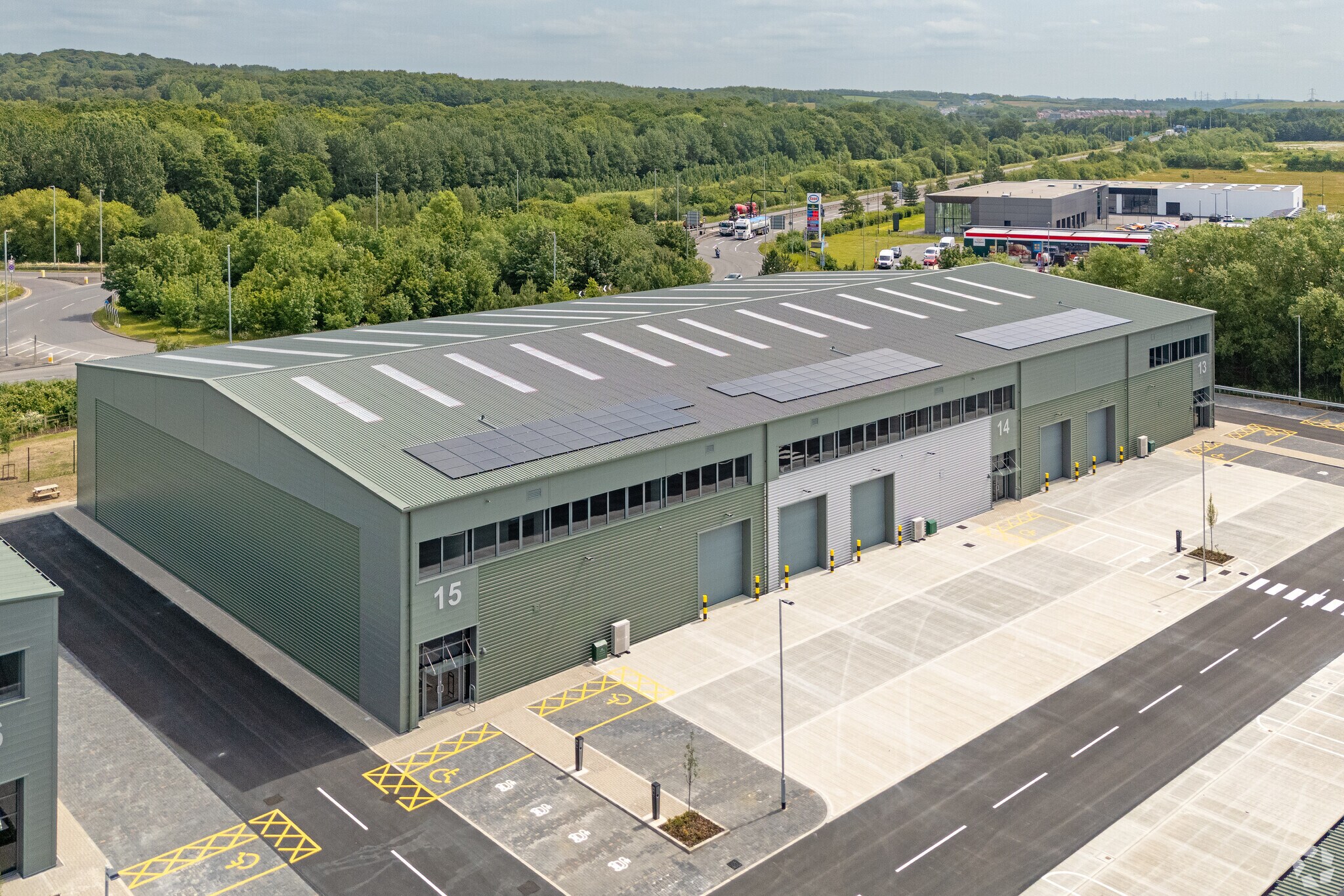 Pontefract Ln, Leeds à louer Photo principale– Image 1 sur 26