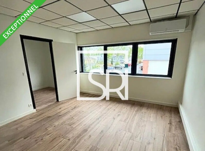 Bureau dans Thiers à louer - Photo intérieure – Image 2 sur 22