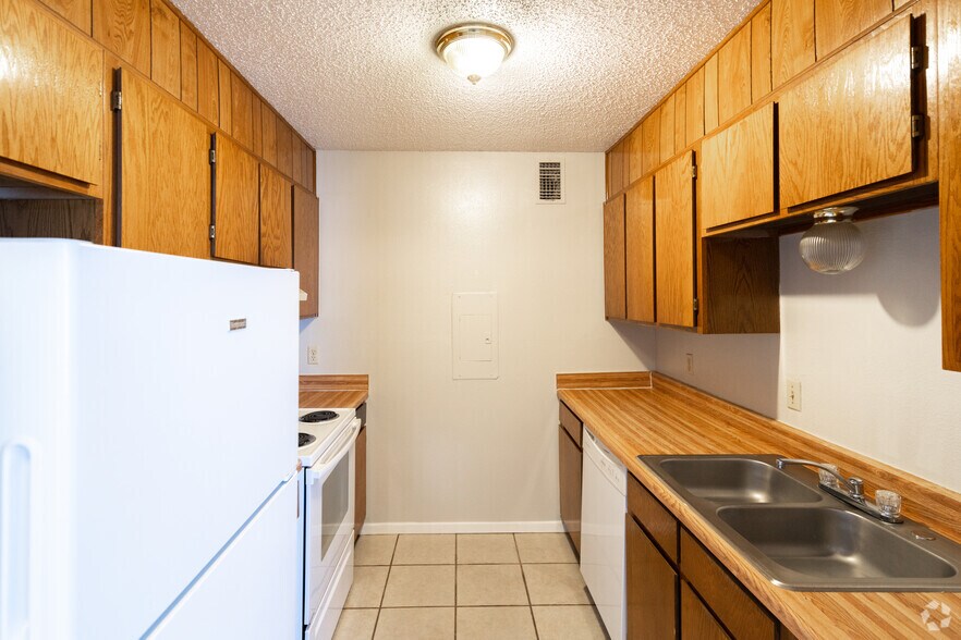 255 Turner St, Roanoke, TX à vendre - Photo intérieure – Image 3 sur 49