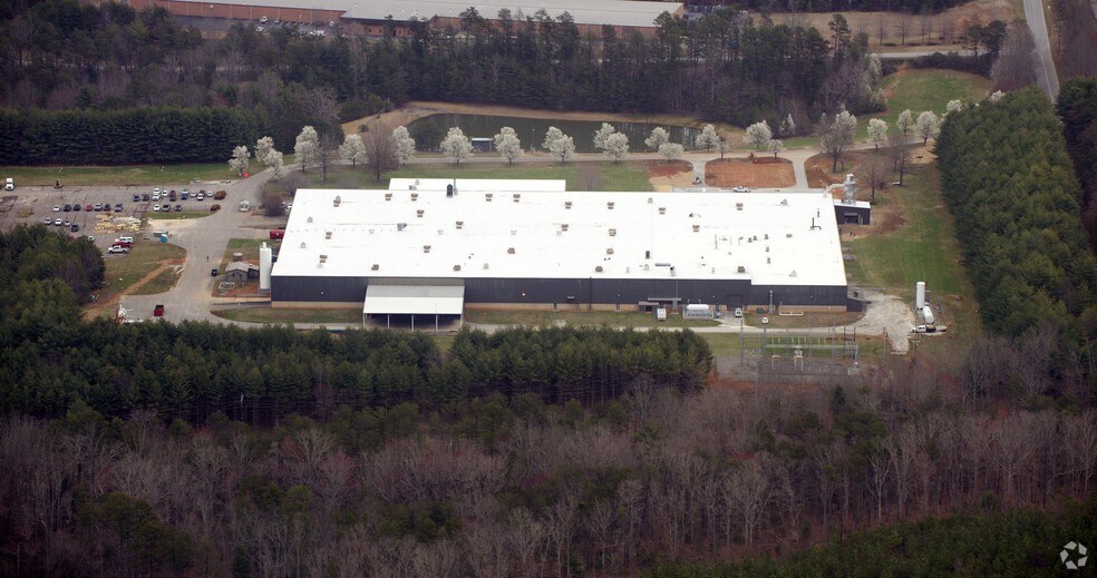 1000 Chain Dr, Morganton, NC à vendre - Photo principale – Image 3 sur 8