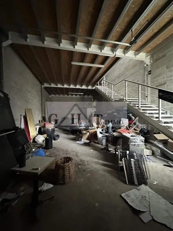 Plus de détails pour Bureau, Industriel/Logistique à louer