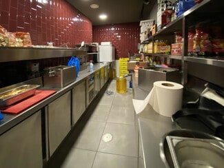 Plus de détails pour Local commercial à louer