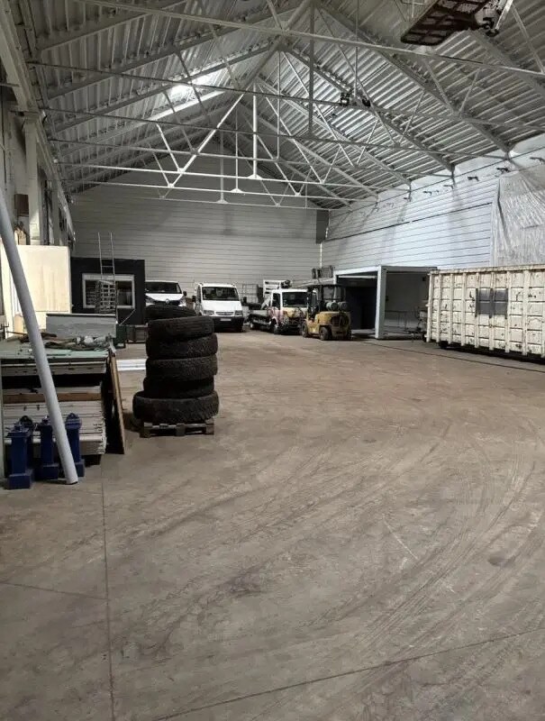 Local d’activités dans Le Havre à louer Photo de l’immeuble– Image 1 sur 4