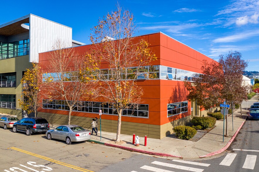 6550 Vallejo St, Emeryville, CA à louer - Photo de l’immeuble – Image 3 sur 14