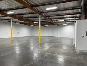 14944 Shoemaker Ave, Santa Fe Springs, CA à louer Photo intérieure– Image 2 sur 11