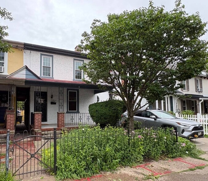 7719 Germantown Ave, Philadelphia, PA à louer - Photo principale – Image 1 sur 17