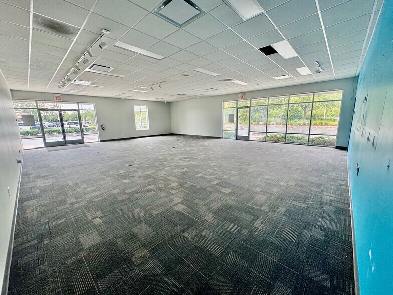 329 W County Road 419, Chuluota, FL à louer - Photo de l’immeuble – Image 1 sur 12
