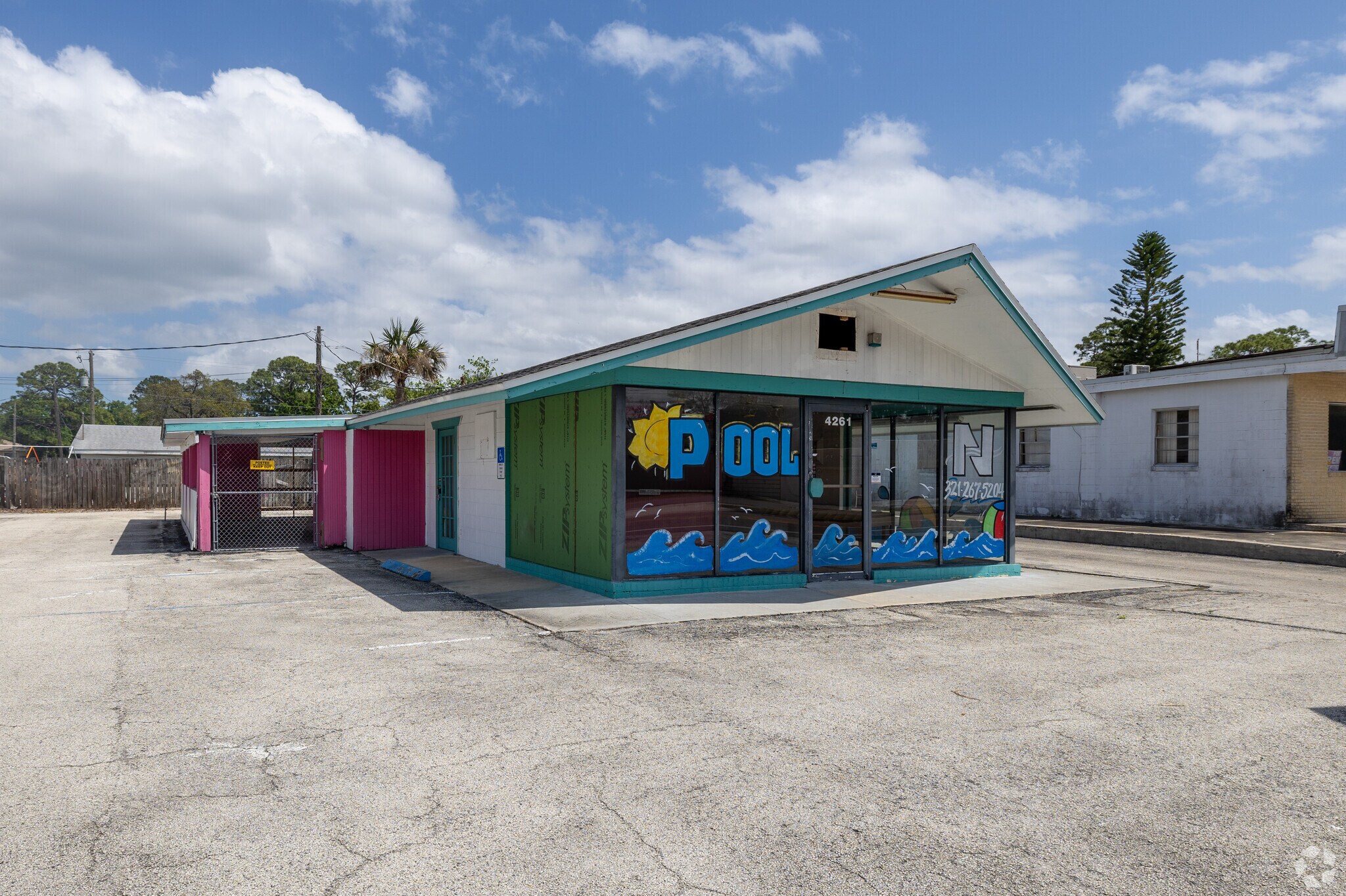 4261 S Hopkins Ave, Titusville, FL à vendre Photo principale– Image 1 sur 4