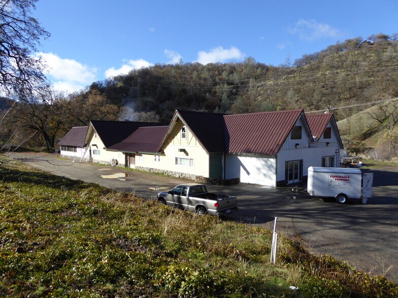 35880 Highway 41, Coarsegold, CA à vendre - Photo de l’immeuble – Image 3 sur 14