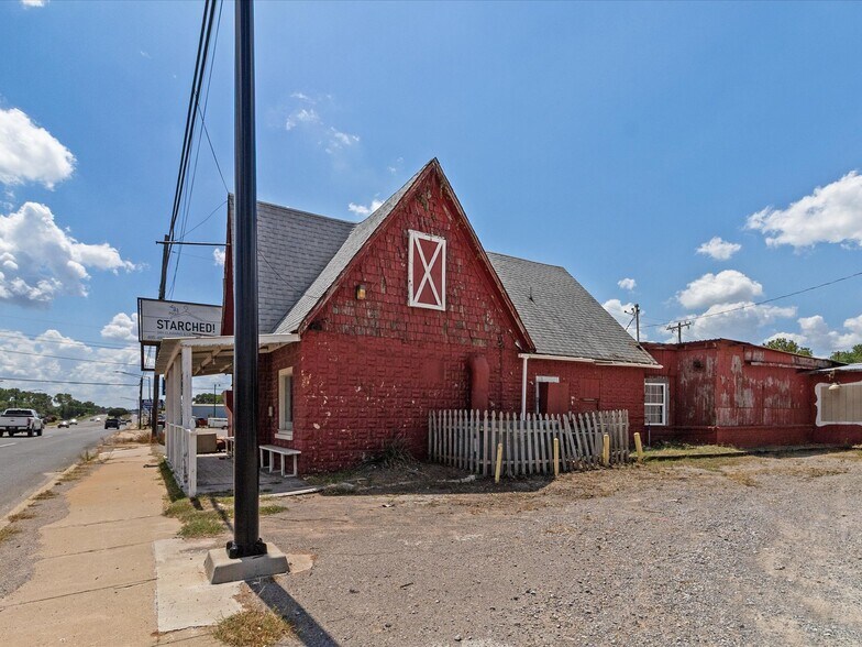 805 S Green Ave, Purcell, OK à vendre - Photo de l’immeuble – Image 2 sur 7