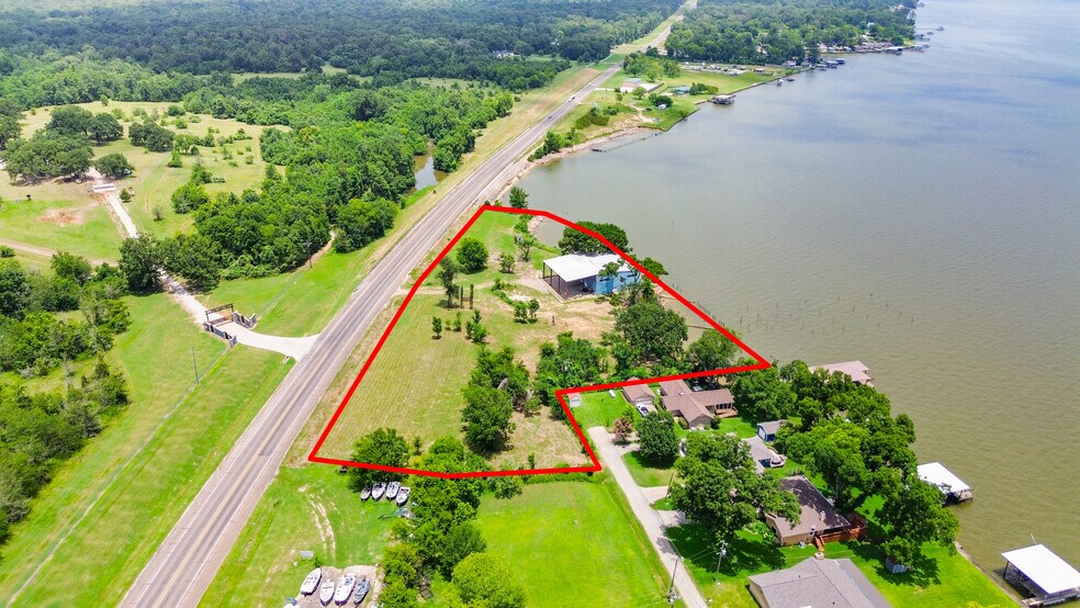 10390 US Highway 190 E, Pointblank, TX à vendre - Photo de l’immeuble – Image 3 sur 12