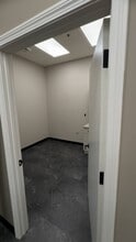 251 W Main St, Branford, CT à louer - Vidéo sur l’annonce professionnelle