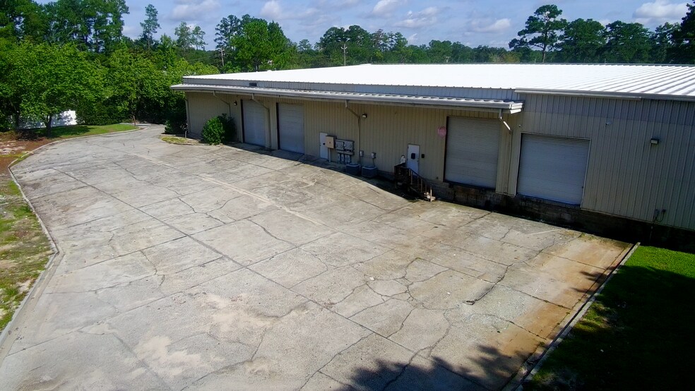 3190 Highway 80 W, Bloomingdale, GA à louer - Photo de l’immeuble – Image 2 sur 5