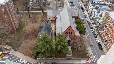690 E 166th St, Bronx, NY - VUE AÉRIENNE vue de carte - Image1