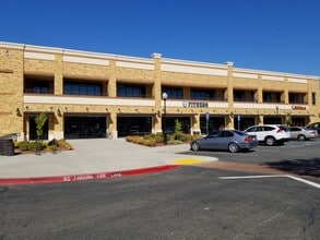 110 Gateway Dr, Lincoln, CA à louer Photo de l’immeuble– Image 1 sur 6