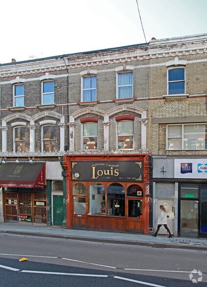 87 Lillie Rd, Londres à louer - Photo de l’immeuble – Image 2 sur 4