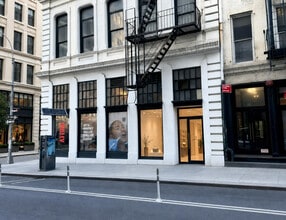 67 Leonard St, New York, NY à louer Photo intérieure– Image 1 sur 8