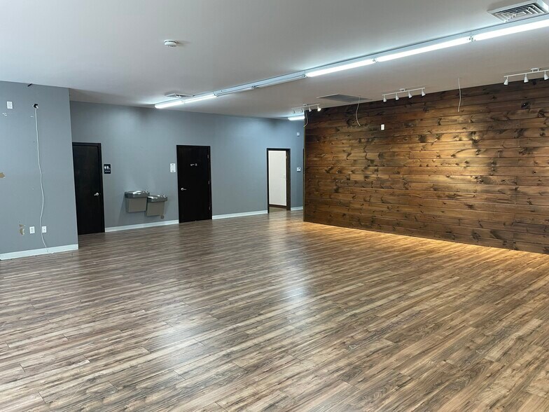 3557 Wilder Rd, Bay City, MI à louer - Photo de l’immeuble – Image 2 sur 5