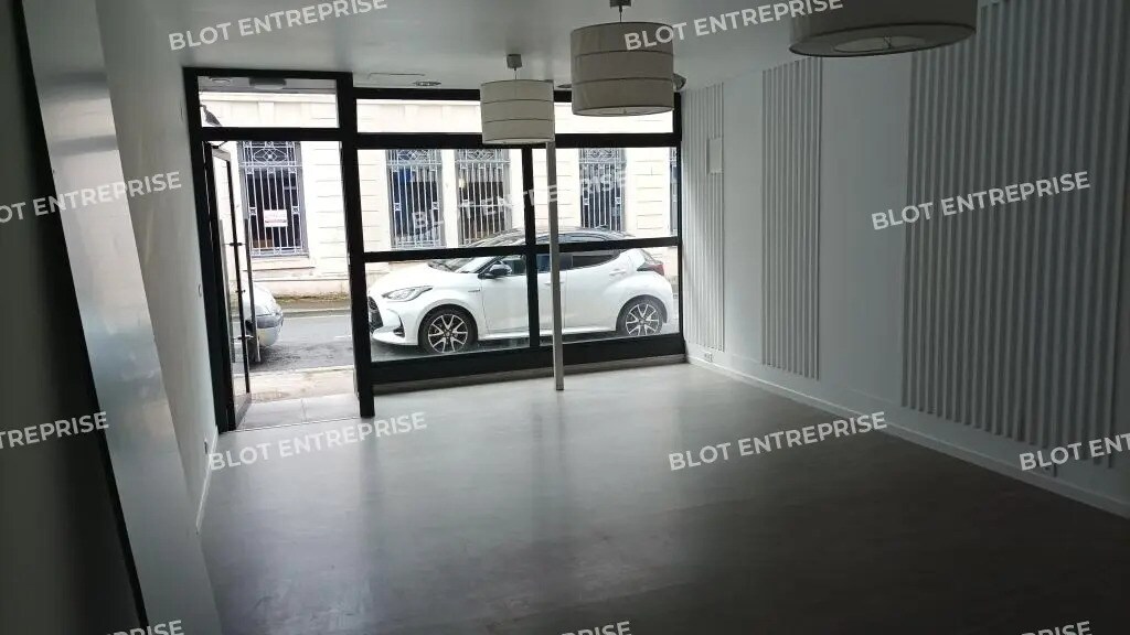 Bureau dans Saint-Brieuc à vendre Photo intérieure– Image 1 sur 5