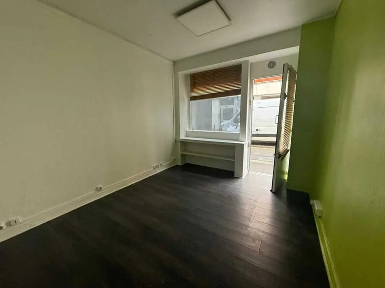 Rue De La Félicité, Paris à vendre - Photo intérieure – Image 2 sur 5