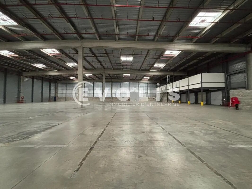 Bureau dans Mions à louer Photo intérieure– Image 1 sur 36