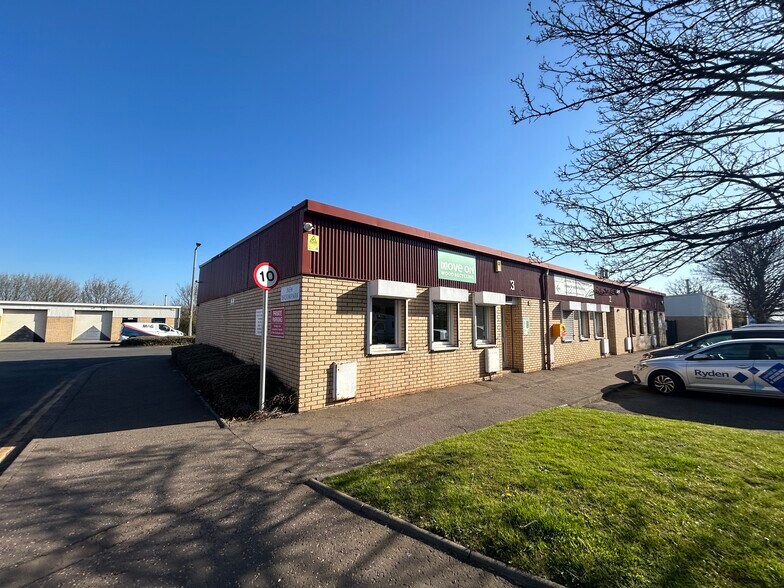 1-3 New Broompark, Edinburgh à louer - Photo de l’immeuble – Image 3 sur 3