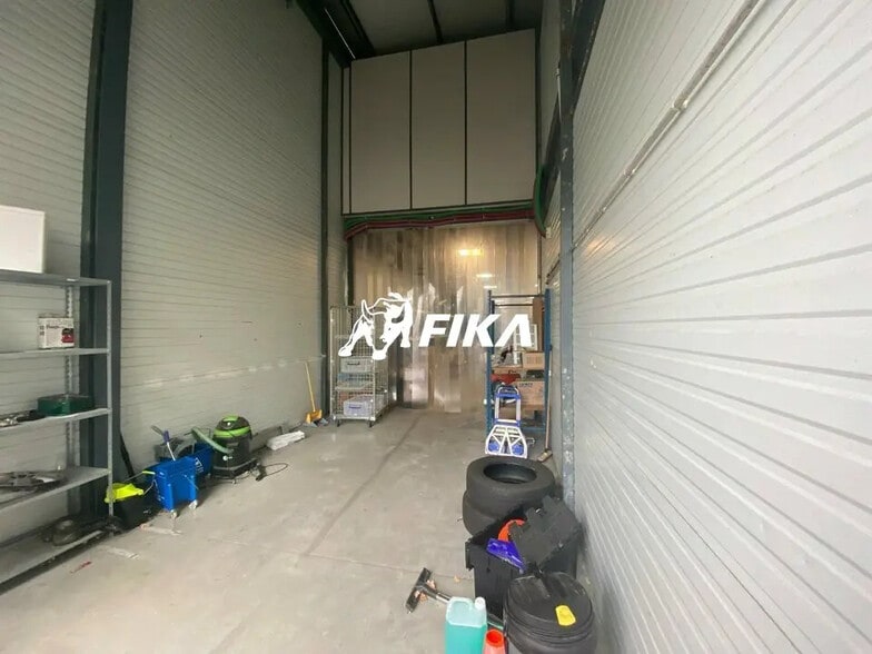 11 Rue Du Cassé, Saint-Jean à louer - Photo de l’immeuble – Image 2 sur 12