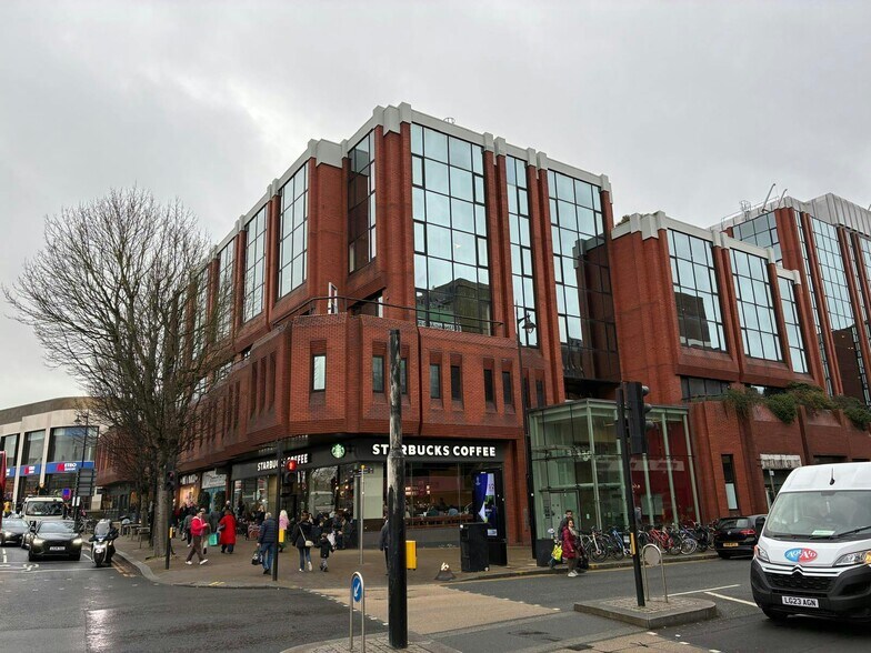 2-10 Wimbledon Hill Rd, Londres à louer - Photo de l’immeuble – Image 1 sur 9